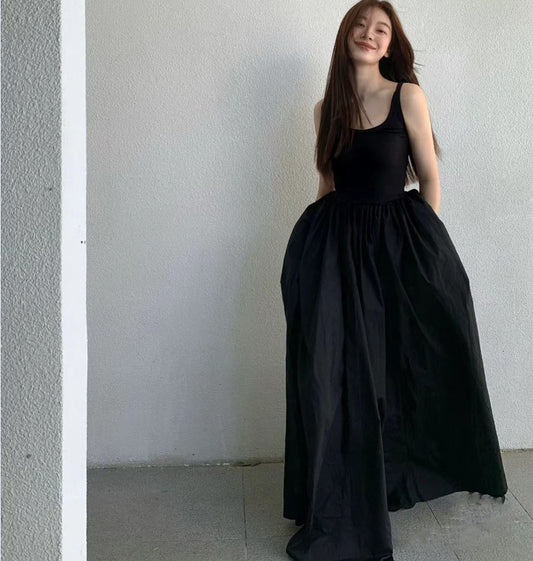 Summer slip dresses, feminine looks, slim long skirts, black party dresses, floor-length skirts, and inner skirts mod